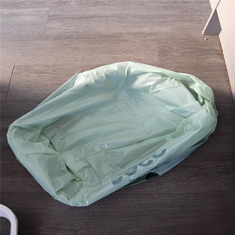 B2B biodegradable cat litter tray liners.jpg