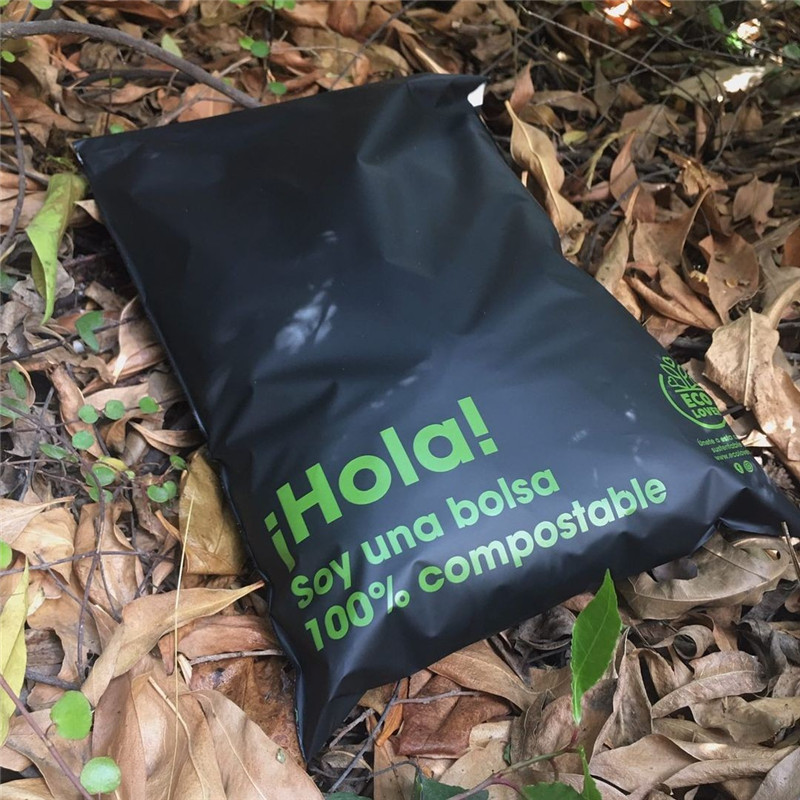 Custom printed compostable mailer bags – OEM logo branding on biodegradable shipping envelopes.jpg